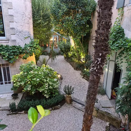 住宿加早餐酒店 Le Clos De La Tour *